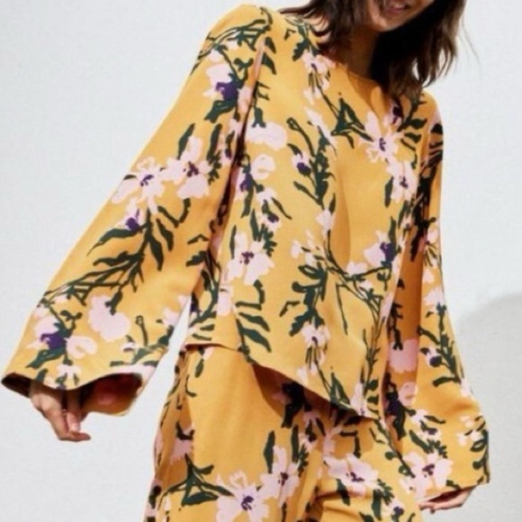 Marimekko Designer Mustard Floral Open Back Bell Sleeve Blouse XS - Picture 1 of 16